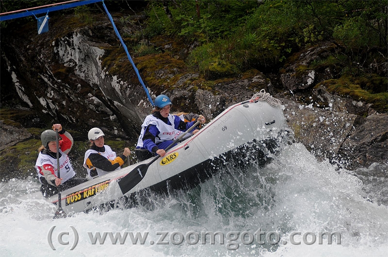 rafting_slalom_AK6_0228.jpg